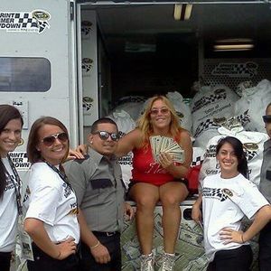 Meet your Posher, Lori